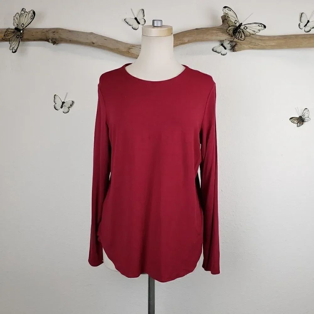 Eileen Fisher scoop hem long sleeve tee